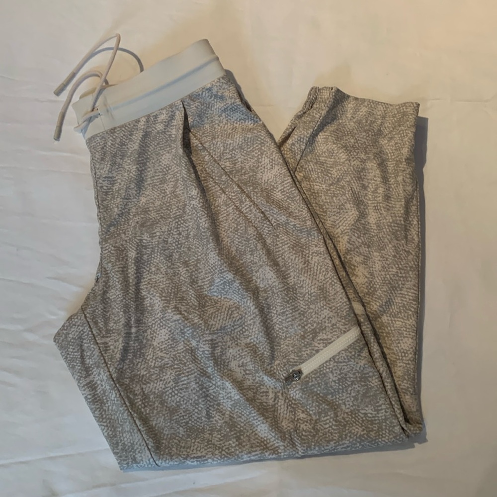 Athleta Venture Printed Pant sz 4p